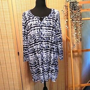 NWT Plus Size CJ Banks Top - 1X